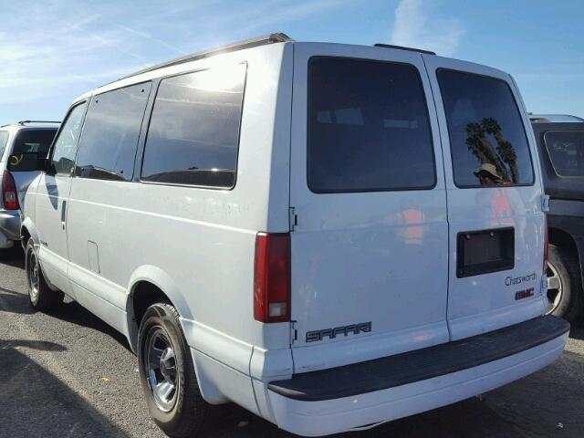 1GKDM19W01B516596 - 2001 GMC SAFARI XT WHITE photo 3