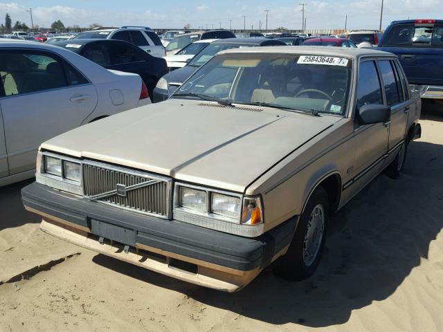 YV1FX8844H1097084 - 1987 VOLVO 740 GLE TAN photo 2