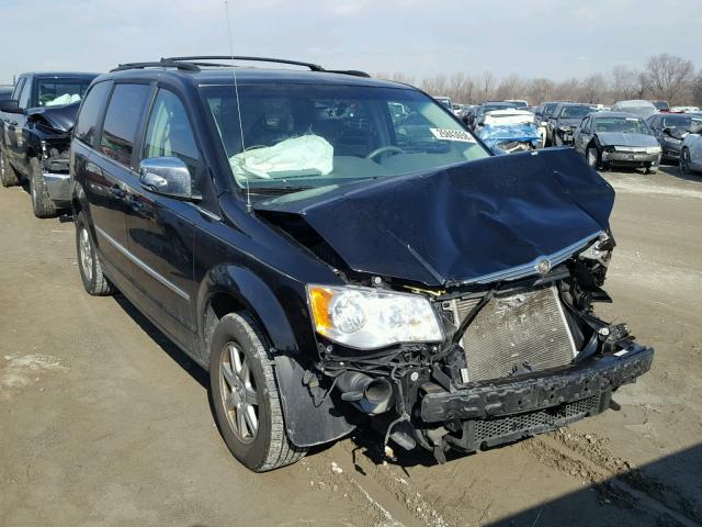 2A4RR5DX3AR193053 - 2010 CHRYSLER TOWN & COU BLACK photo 1