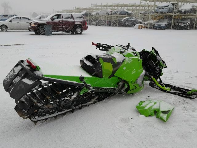 4UF17SNWXHT116723 - 2017 ARCC SNOWMOBILE GREEN photo 4