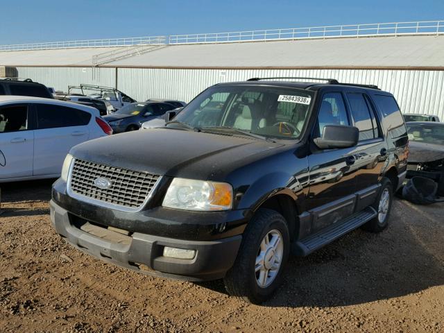 1FMRU15W73LC46282 - 2003 FORD EXPEDITION BLACK photo 2