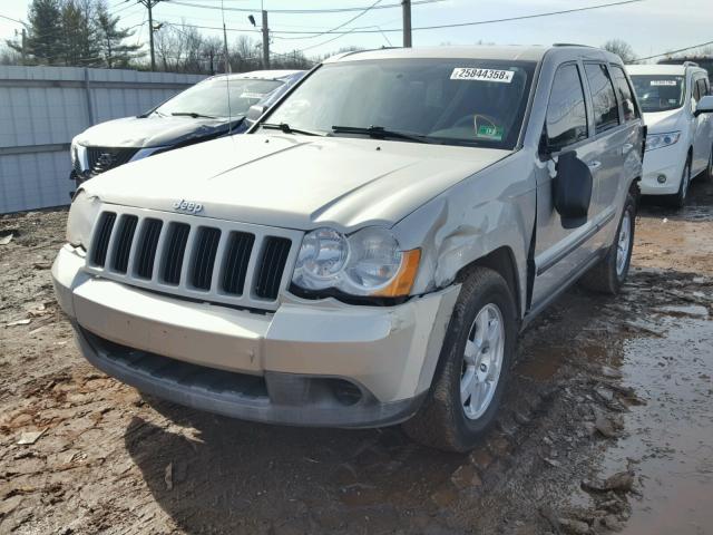 1J8GR48K08C176048 - 2008 JEEP GRAND CHER BEIGE photo 2