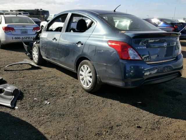 3N1CN7AP3HL864948 - 2017 NISSAN VERSA S BLUE photo 3