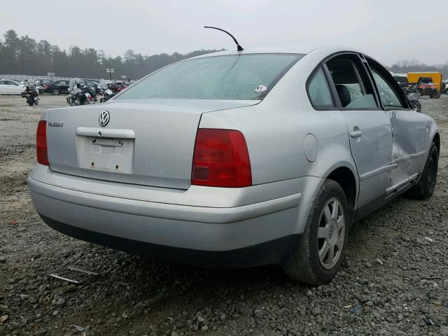 WVWMA23B7YP361106 - 2000 VOLKSWAGEN PASSAT GLS GRAY photo 4