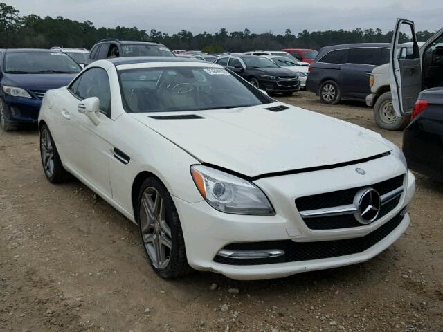 WDDPK5HA0CF013602 - 2012 MERCEDES-BENZ SLK 350 WHITE photo 1