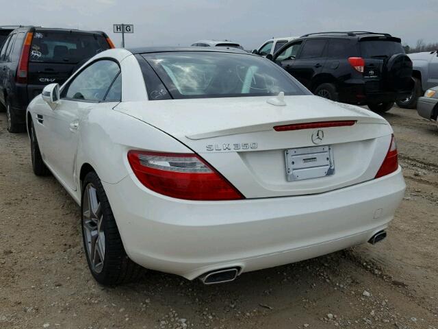 WDDPK5HA0CF013602 - 2012 MERCEDES-BENZ SLK 350 WHITE photo 3