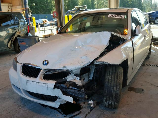 WBAVB13506PT17710 - 2006 BMW 325 I WHITE photo 2