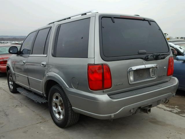 5LMEU27A4YLJ20018 - 2000 LINCOLN NAVIGATOR GRAY photo 3