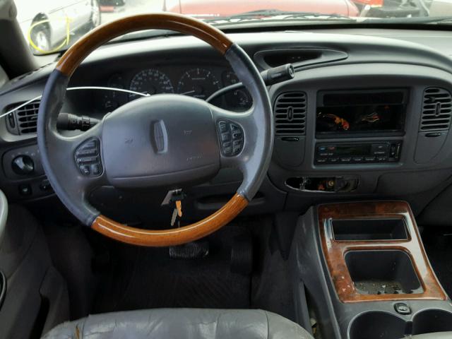 5LMEU27A4YLJ20018 - 2000 LINCOLN NAVIGATOR GRAY photo 9