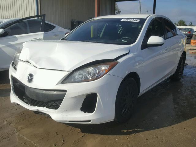 JM1BL1TG8D1760031 - 2013 MAZDA 3 I WHITE photo 2