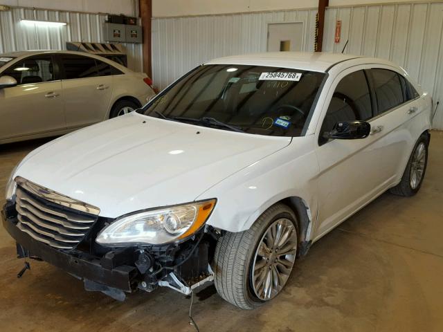 1C3CCBCG9DN506710 - 2013 CHRYSLER 200 LIMITE WHITE photo 2