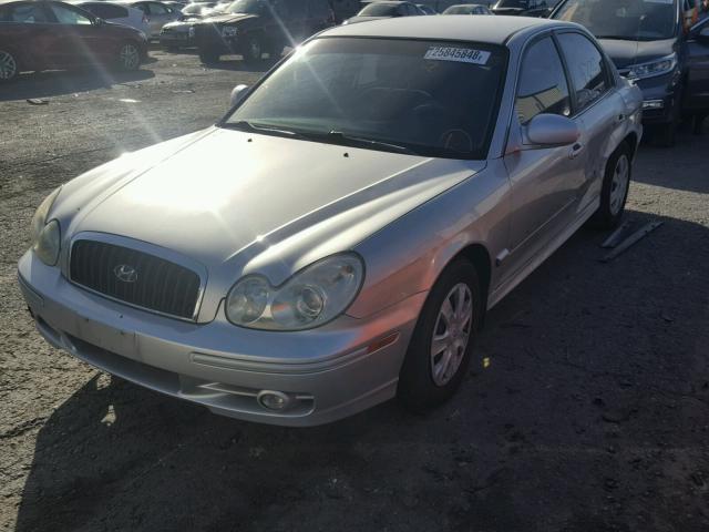 KMHWF25S94A013825 - 2004 HYUNDAI SONATA GL SILVER photo 2