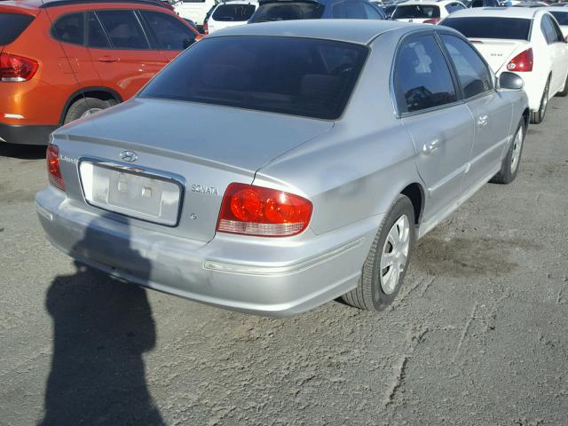 KMHWF25S94A013825 - 2004 HYUNDAI SONATA GL SILVER photo 4