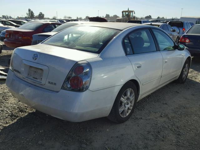 1N4AL11D35C133544 - 2005 NISSAN ALTIMA S WHITE photo 4