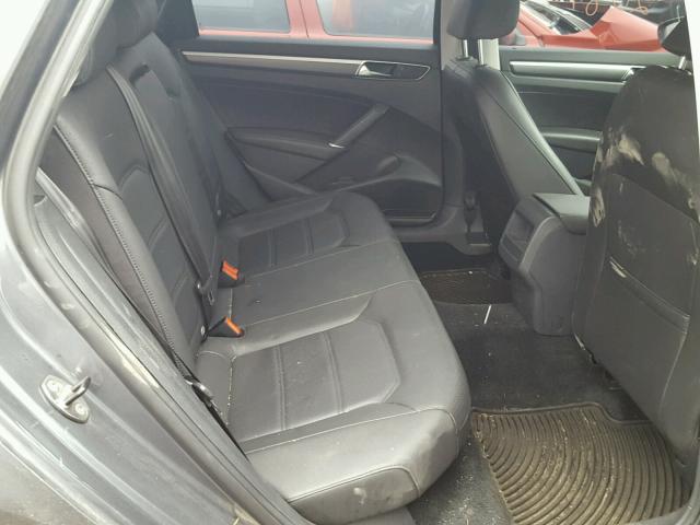 1VWDT7A32HC060993 - 2017 VOLKSWAGEN PASSAT R-L GRAY photo 6