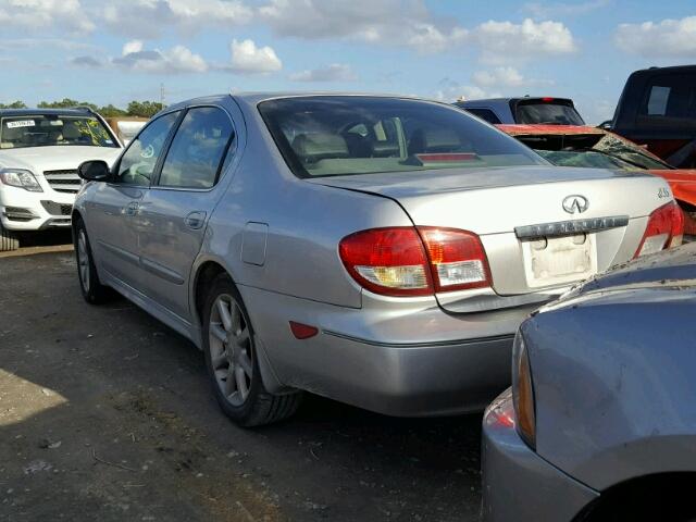 JNKDA31A82T009231 - 2002 INFINITI I35 SILVER photo 3