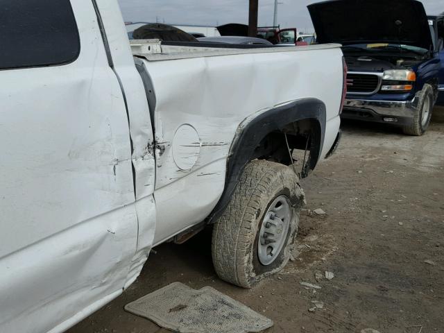 1GCHC29U86E265286 - 2006 CHEVROLET SILVERADO WHITE photo 9