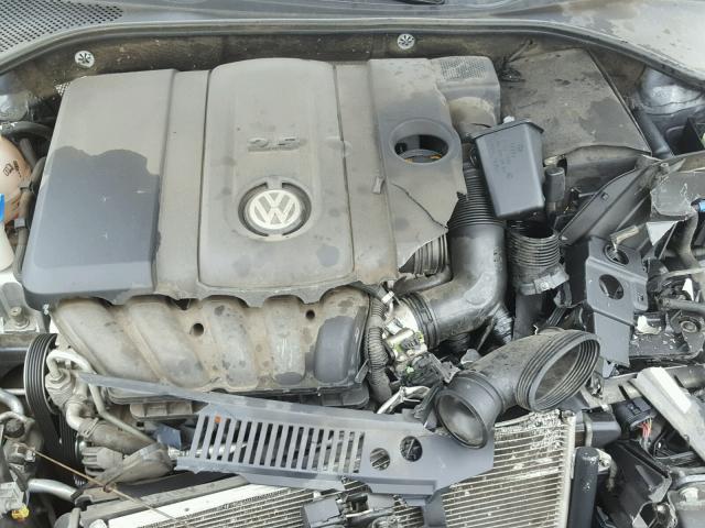 1VWCP7A35CC073097 - 2012 VOLKSWAGEN PASSAT SEL GRAY photo 7