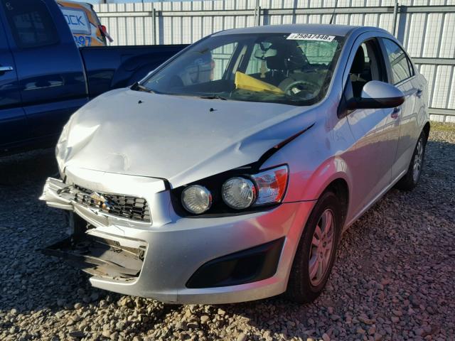 1G1JC5SH3E4210113 - 2014 CHEVROLET SONIC LT SILVER photo 2