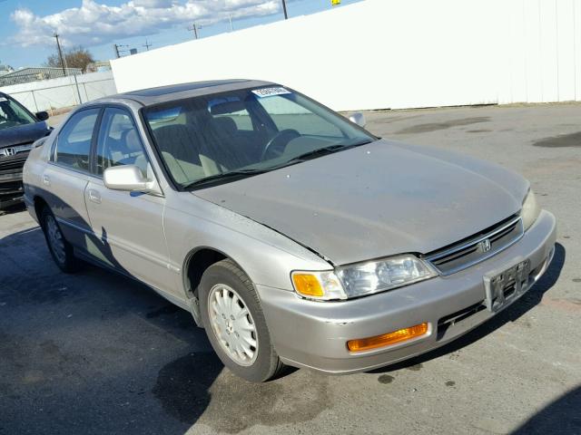 1HGCD5654VA080388 - 1997 HONDA ACCORD EX SILVER photo 1