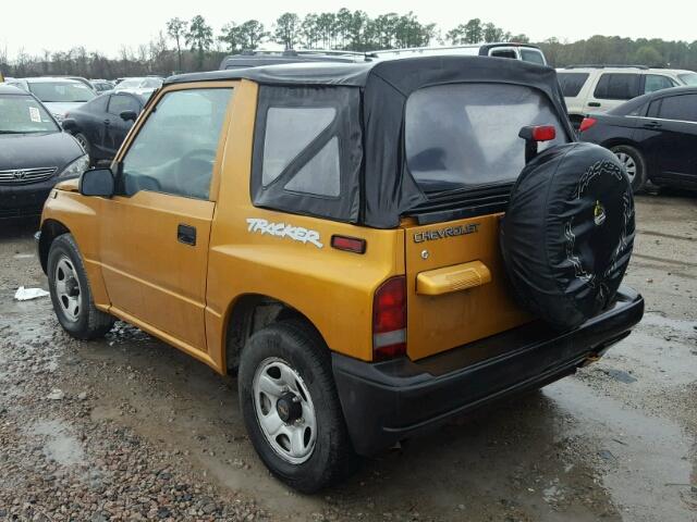 2CNBE1865W6924079 - 1998 CHEVROLET TRACKER YELLOW photo 3