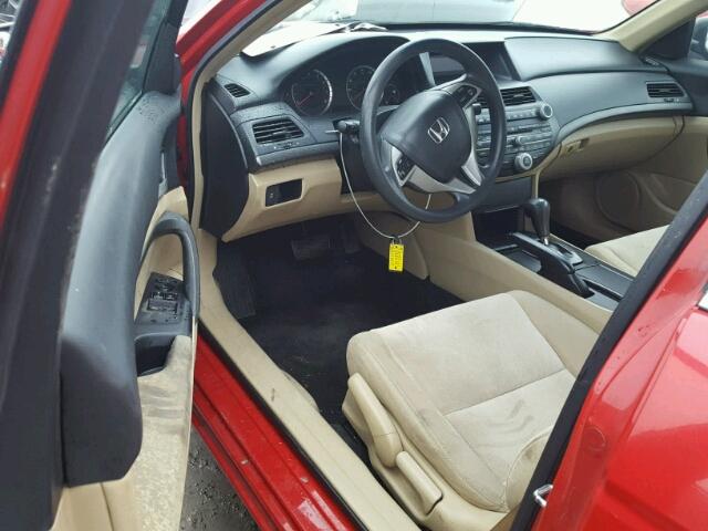 1HGCS12329A019789 - 2009 HONDA ACCORD LX RED photo 9