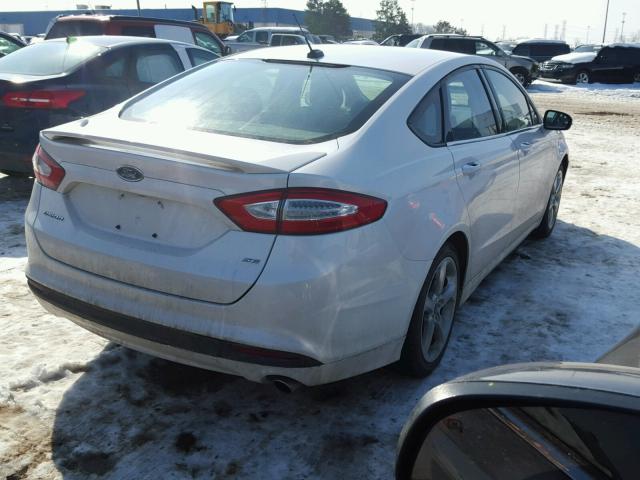 3FA6P0H70DR341790 - 2013 FORD FUSION SE WHITE photo 4