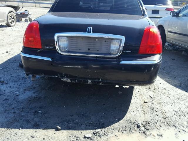 1LNHM84W47Y609068 - 2007 LINCOLN TOWN CAR E BLACK photo 9