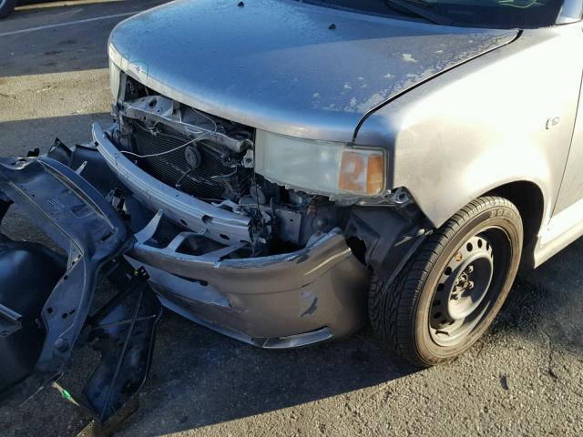 JTLKT334364122647 - 2006 TOYOTA SCION XB GRAY photo 9