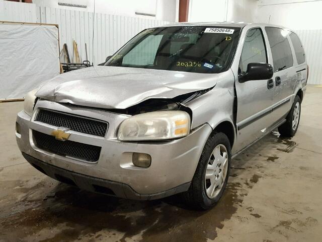 1GNDV23198D202236 - 2008 CHEVROLET UPLANDER L 银色 照片 2
