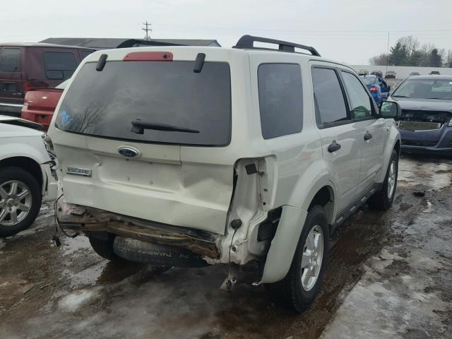 1FMCU03198KD31502 - 2008 FORD ESCAPE XLT WHITE photo 4