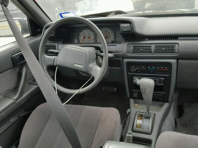 4T1VV21E0MU058620 - 1991 TOYOTA CAMRY DLX 绿色 照片 9