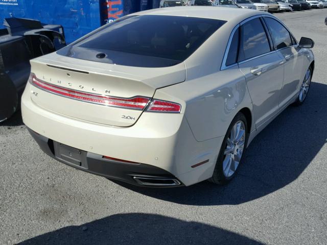 3LN6L2LU2GR629874 - 2016 LINCOLN MKZ HYBRID BEIGE photo 4