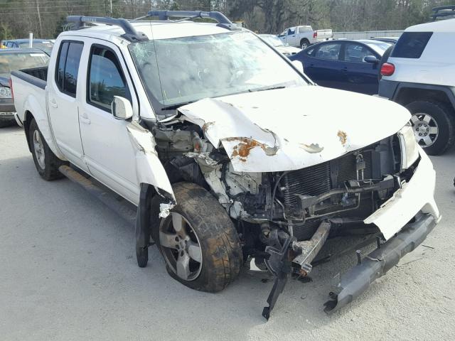 1N6AD07W17C464603 - 2007 NISSAN FRONTIER C WHITE photo 1