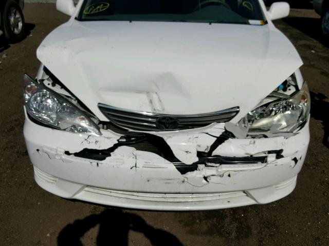 4T1BE32K75U557767 - 2005 TOYOTA CAMRY LE WHITE photo 7