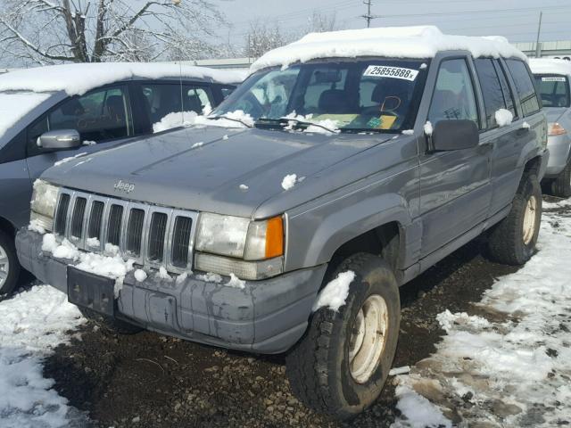 1J4GZ58S8WC341557 - 1998 JEEP GRAND CHER SILVER photo 2