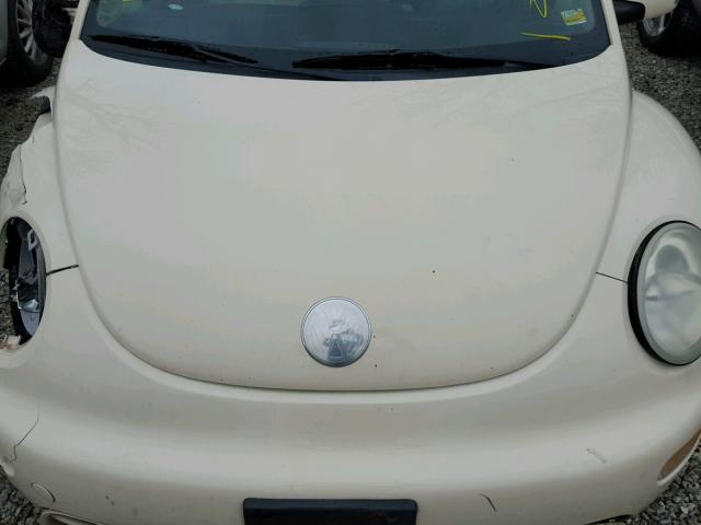 3VWCK21Y13M301270 - 2003 VOLKSWAGEN NEW BEETLE 白色 照片 7