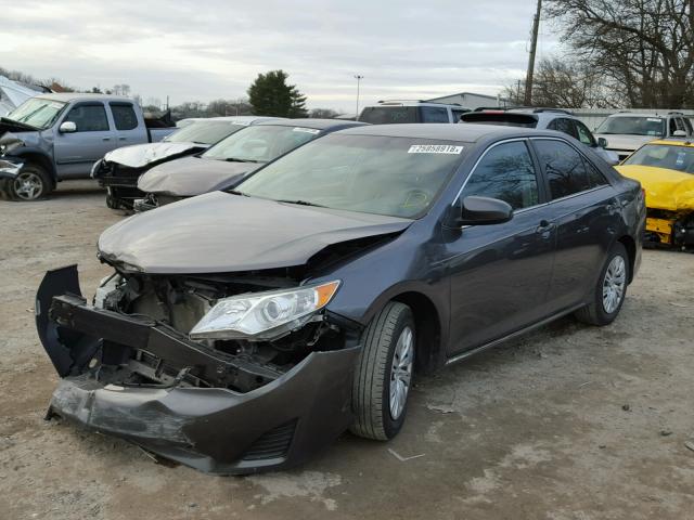 4T4BF1FK4ER414891 - 2014 TOYOTA CAMRY L GRAY photo 2