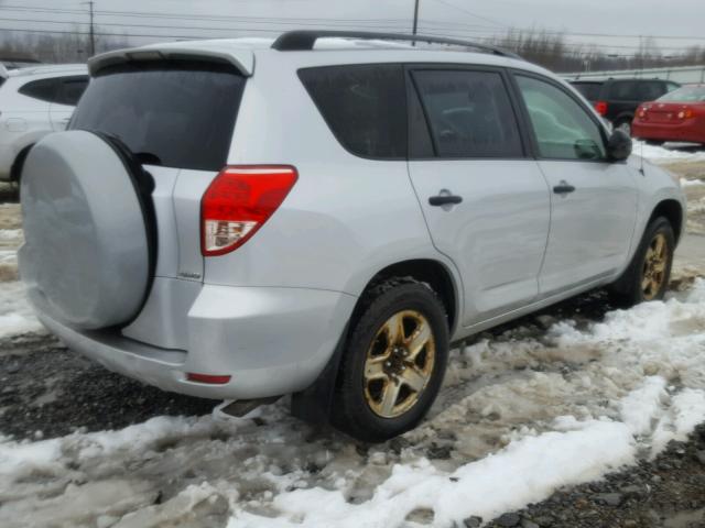 JTMBD33V576040815 - 2007 TOYOTA RAV4 SILVER photo 4