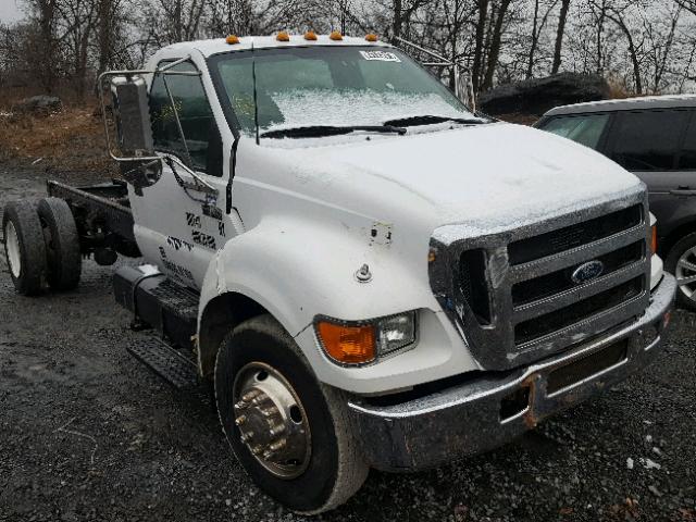 3FRWF65F85V174232 - 2005 FORD F650 SUPER WHITE photo 1