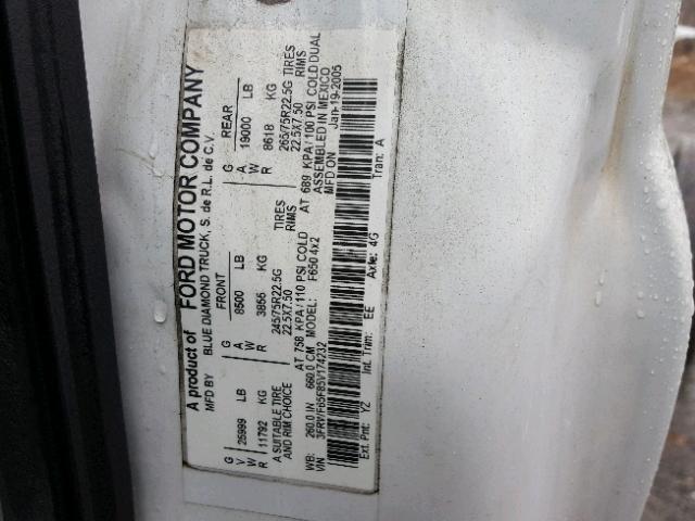 3FRWF65F85V174232 - 2005 FORD F650 SUPER WHITE photo 10