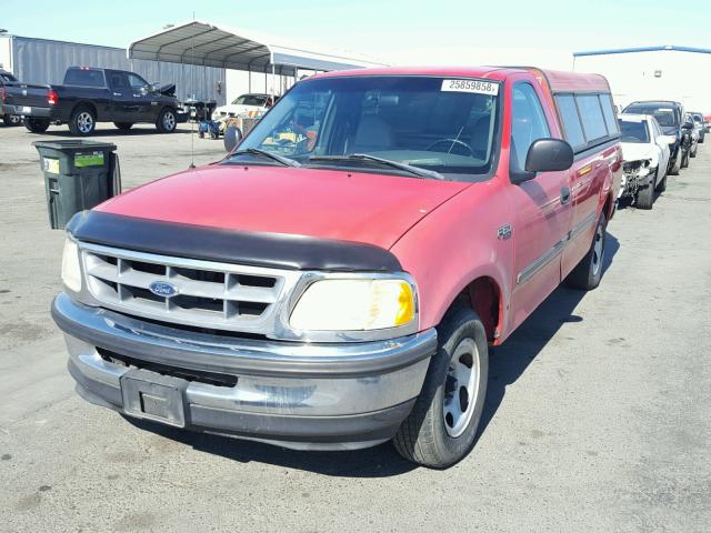 1FTZF1726WKA23427 - 1998 FORD F150 RED photo 2