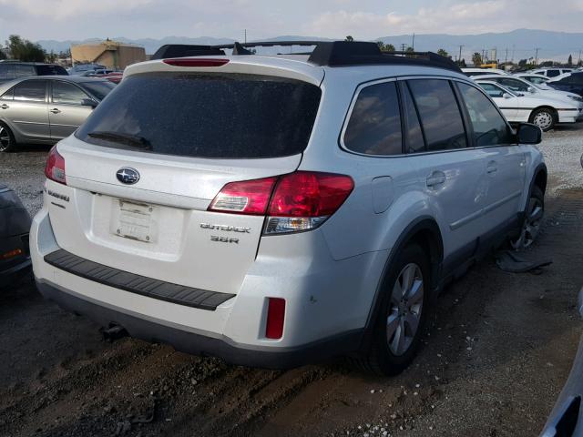 4S4BRDLC8B2337675 - 2011 SUBARU OUTBACK 3. WHITE photo 4