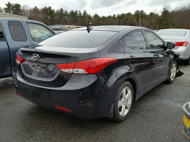 5NPDH4AE0DH421821 - 2013 HYUNDAI ELANTRA GL BLACK photo 4