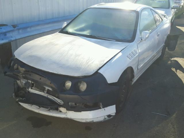 JH4DC4355RS035544 - 1994 ACURA INTEGRA LS WHITE photo 2