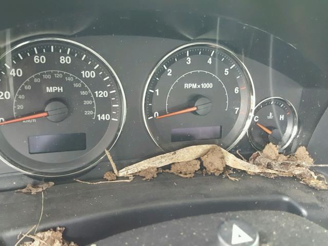 1J8HH48N96C157061 - 2006 JEEP COMMANDER BLUE photo 8