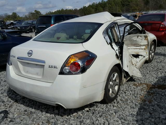 1N4AL21EX8C255031 - 2008 NISSAN ALTIMA 2.5 WHITE photo 4