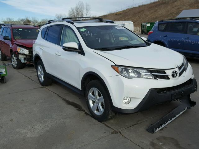 JTMRFREVXDD042379 - 2013 TOYOTA RAV4 XLE WHITE photo 1