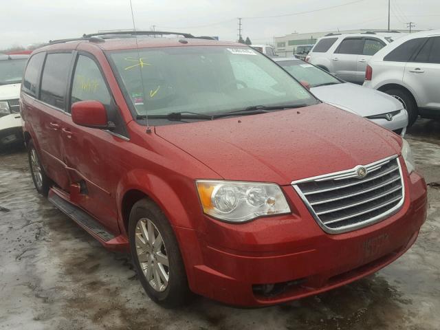 2A8HR54P48R733062 - 2008 CHRYSLER TOWN & COU RED photo 1