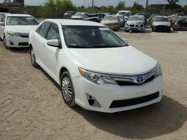 4T1BD1FKXCU003430 - 2012 TOYOTA CAMRY HYBR WHITE photo 1